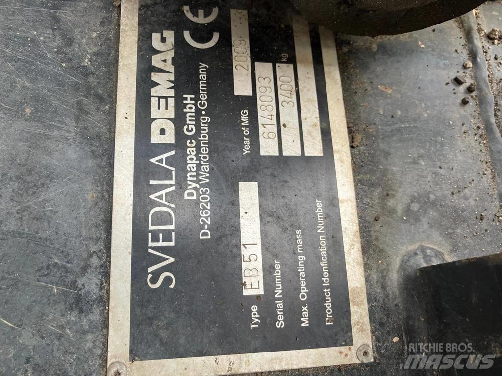 Demag DF 115 C Strassenfertiger