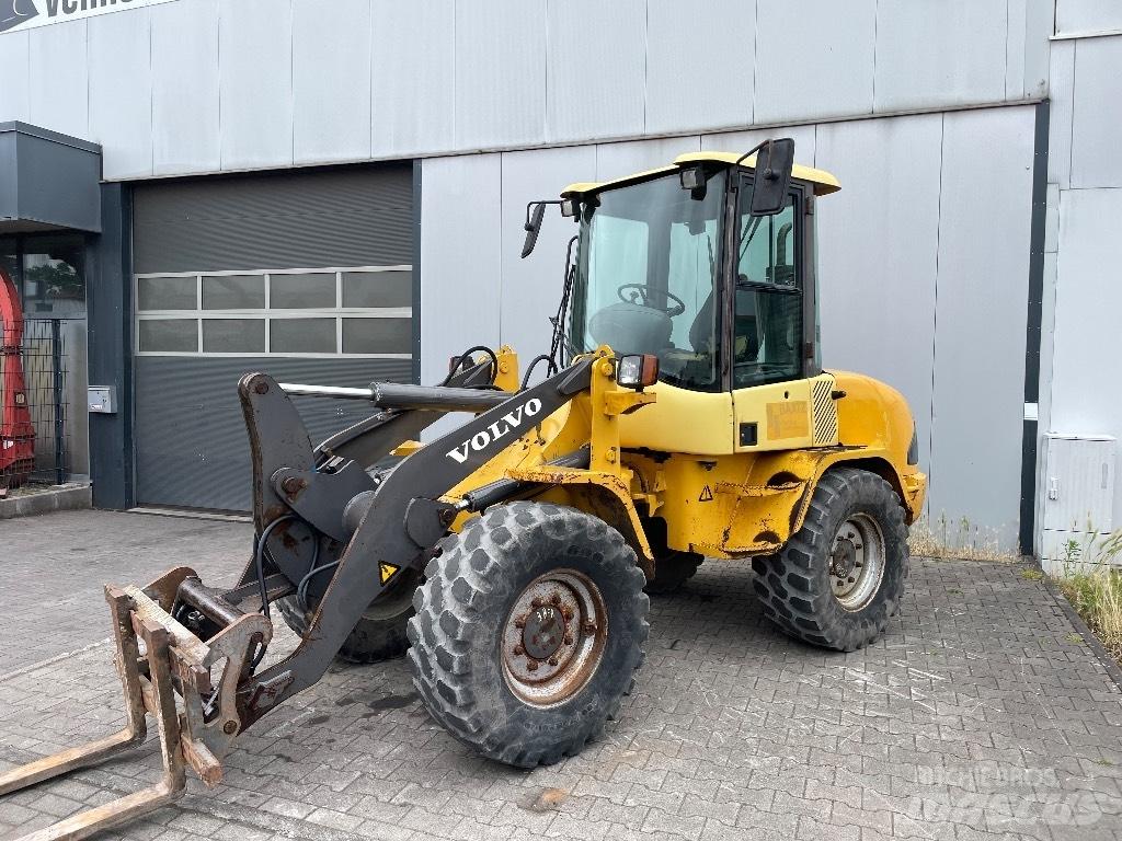Volvo L 30 B Radlader