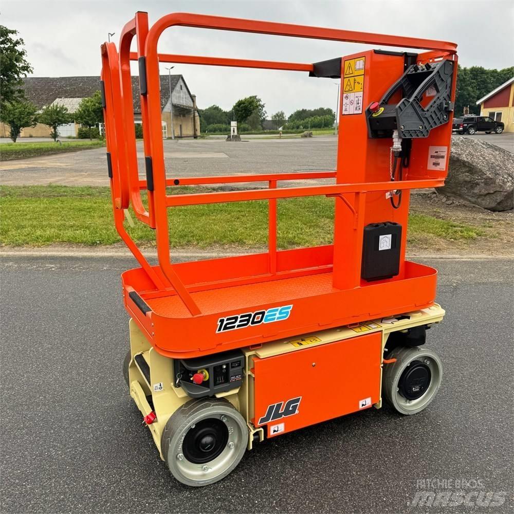 JLG 1230 ES Personenaufzüge