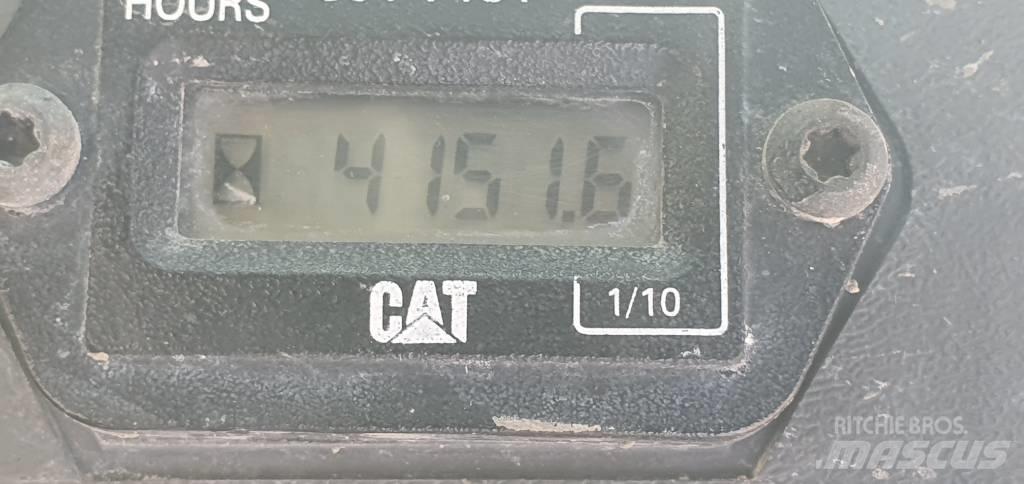 CAT 247 B 3 Kompaktlader