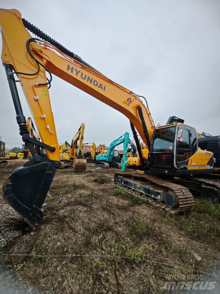 Hyundai 220LC-9 Raupenbagger
