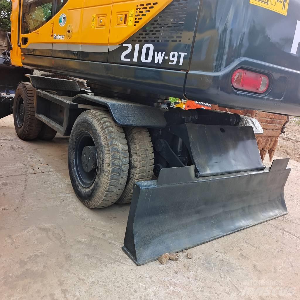 Hyundai 210W-9 Mobilbagger