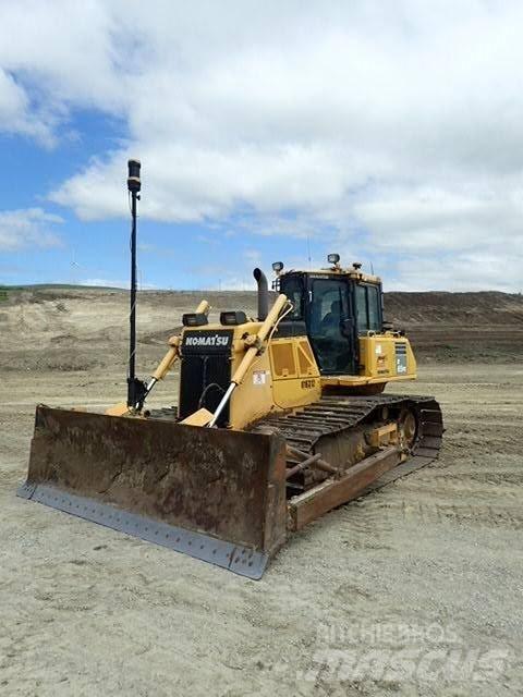Komatsu D65PX-18 Bulldozer
