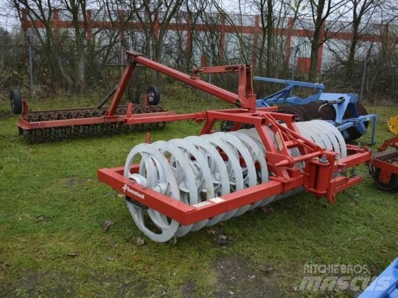 Kverneland 900/14 Andere Walzen