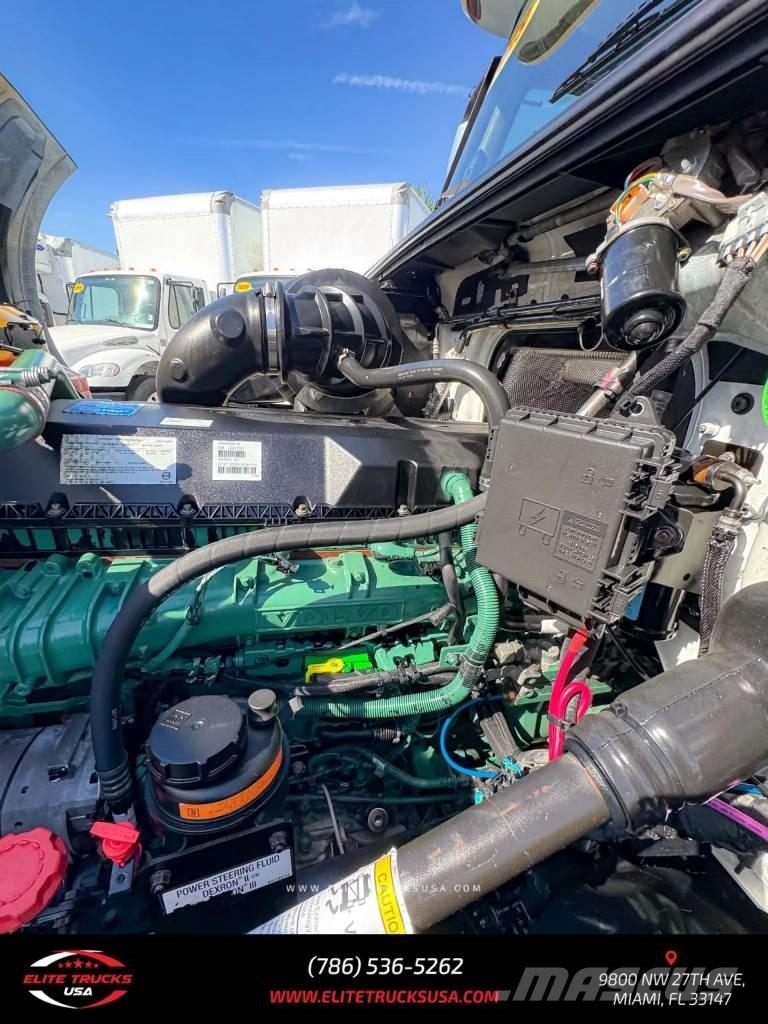 Volvo Commercial VNL Sattelzugmaschinen