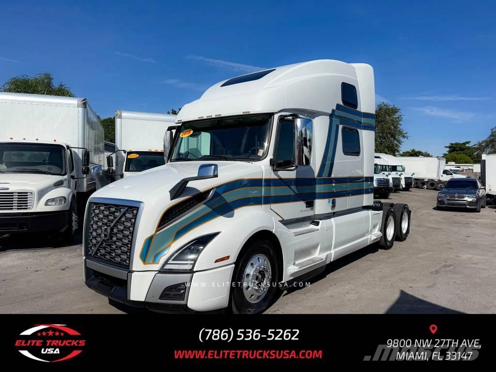 Volvo Commercial VNL Sattelzugmaschinen