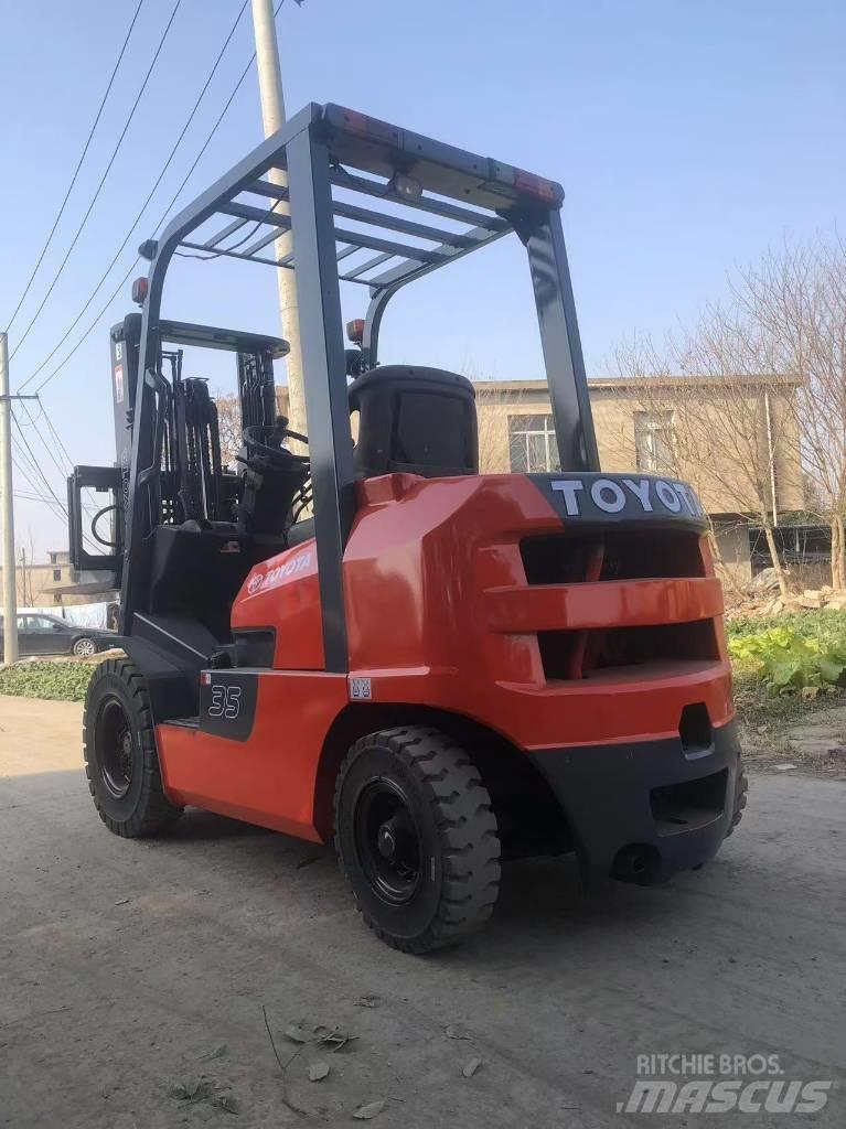 Toyota FD 35 Diesel heftrucks