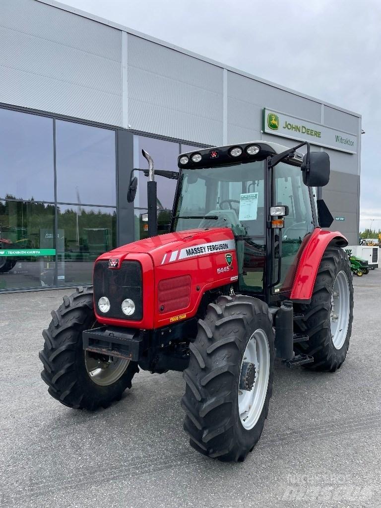 Massey Ferguson 5445 Traktoren