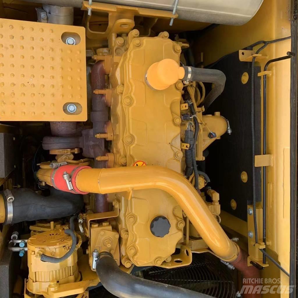 CAT 329E Raupenbagger