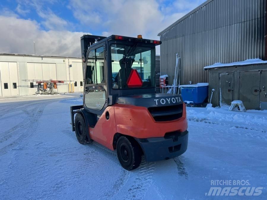 Toyota 40-8FD50N Diesel heftrucks