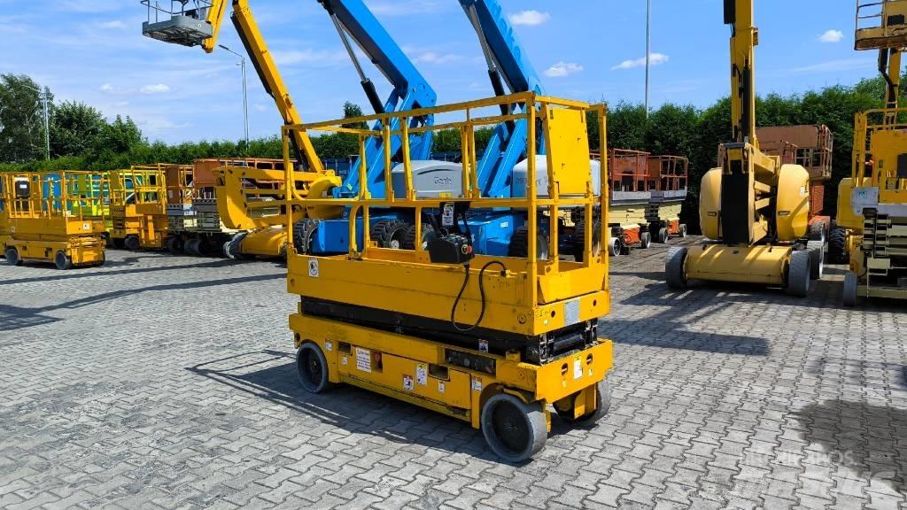 Haulotte Compact 8 Scheren-Arbeitsbühnen