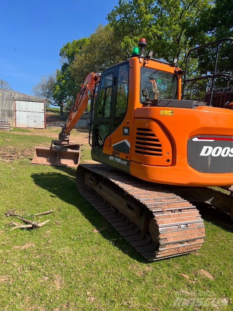 Doosan DX 140 LCR-7 Raupenbagger