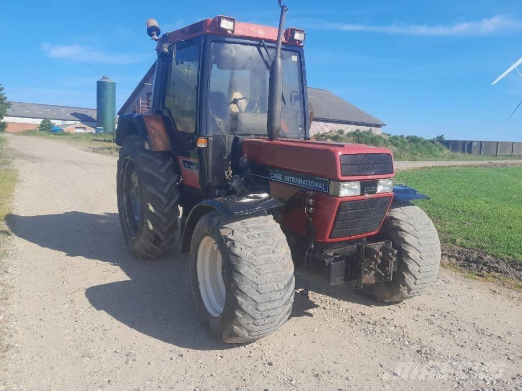 Case IH 845 XLA Plus Traktoren