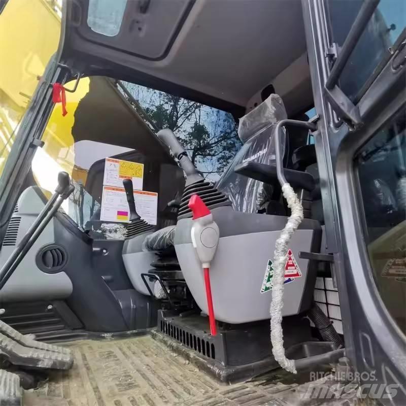 Komatsu PC270 Raupenbagger