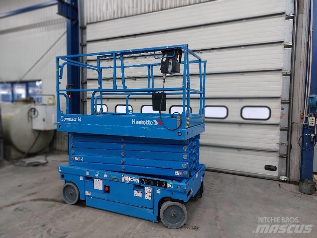 Haulotte Compact 14 Scheren-Arbeitsbühnen