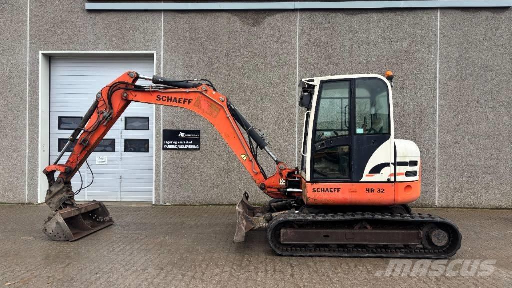 Schaeff HR 32 Midibagger  7t - 12t