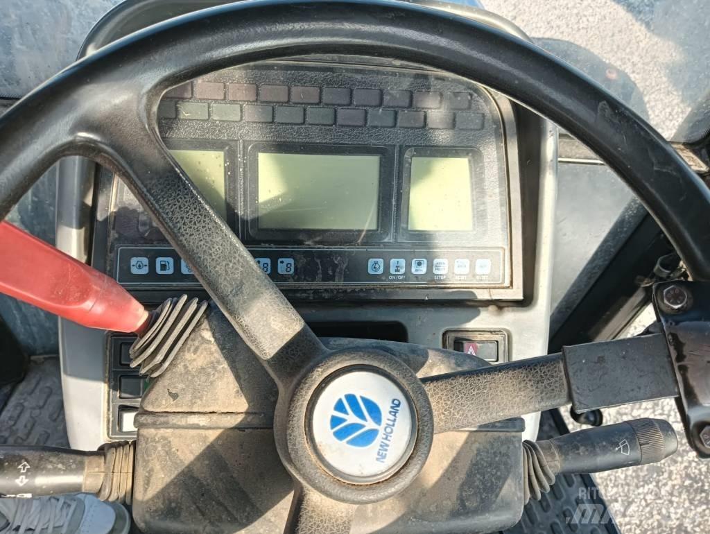 New Holland TS 100 Traktoren