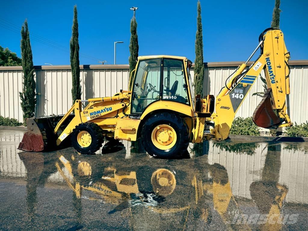 Komatsu WB 140-2N Baggerlader