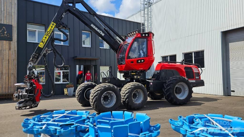Komatsu 911 Harvester