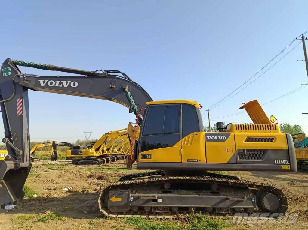 Volvo EC 250 D L Raupenbagger