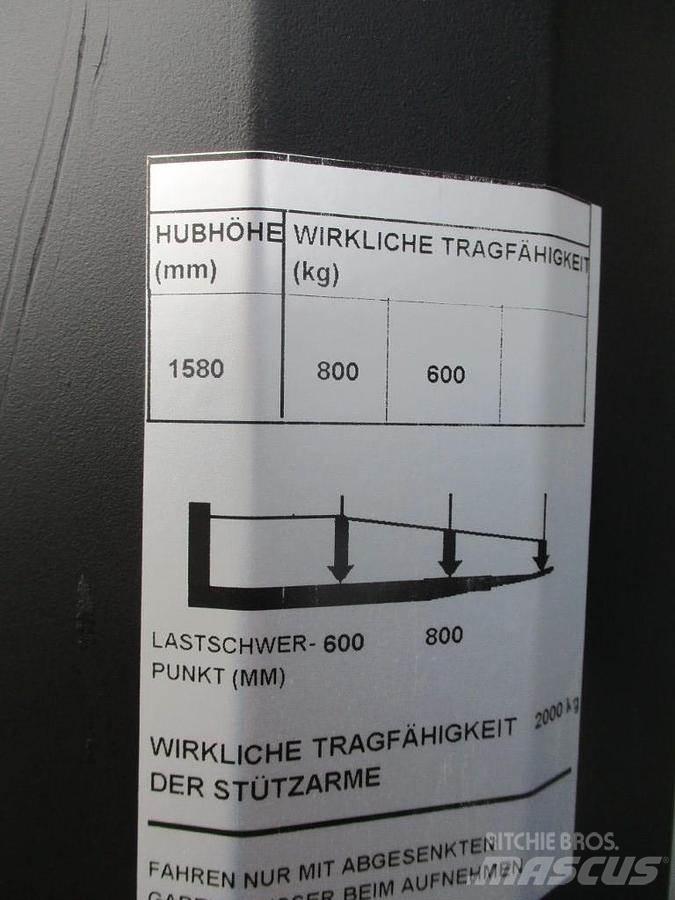 BT SWE 080L Deichselstapler