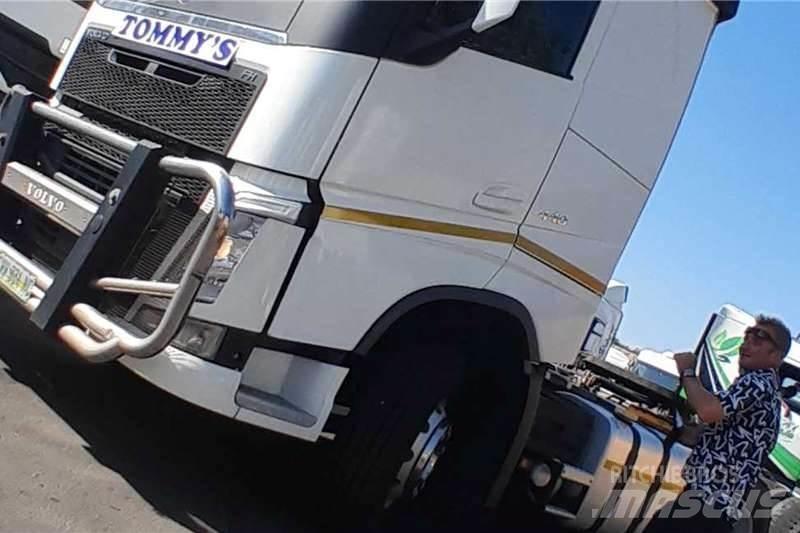 Volvo FH440 Andere Fahrzeuge