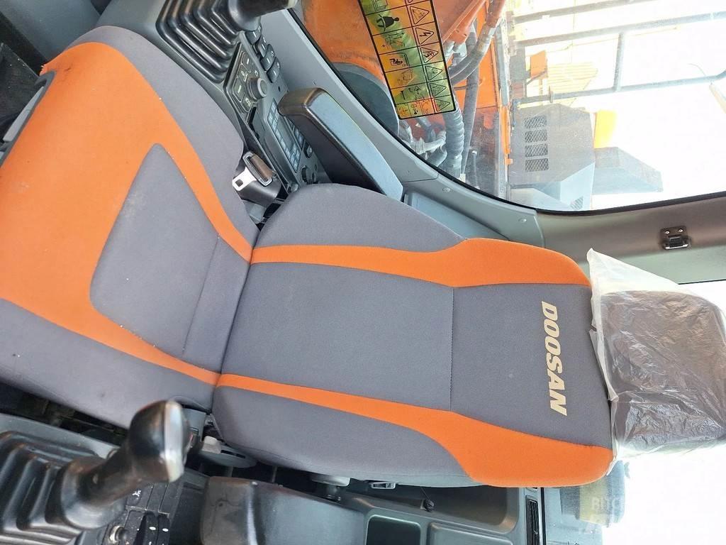 Doosan DX235lc Raupenbagger