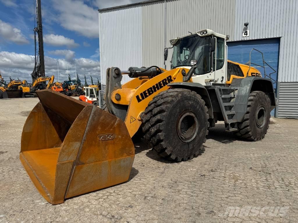 Liebherr L586 Radlader