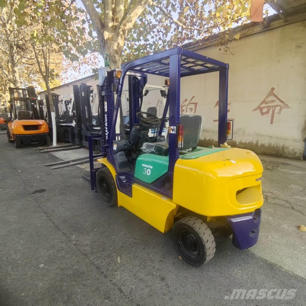  小松叉车 3t Diesel heftrucks