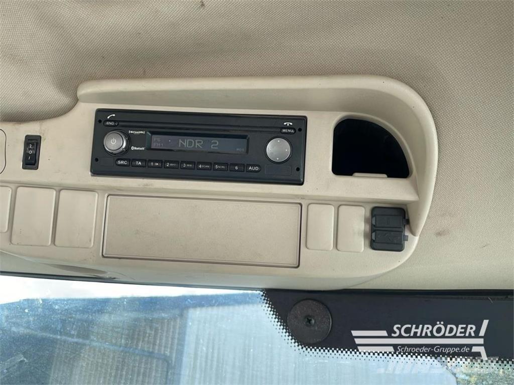 John Deere 6230 R Traktoren