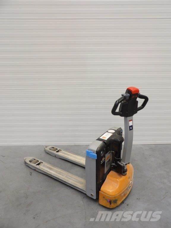 Still ECH15/LIION Niedergabelstapler