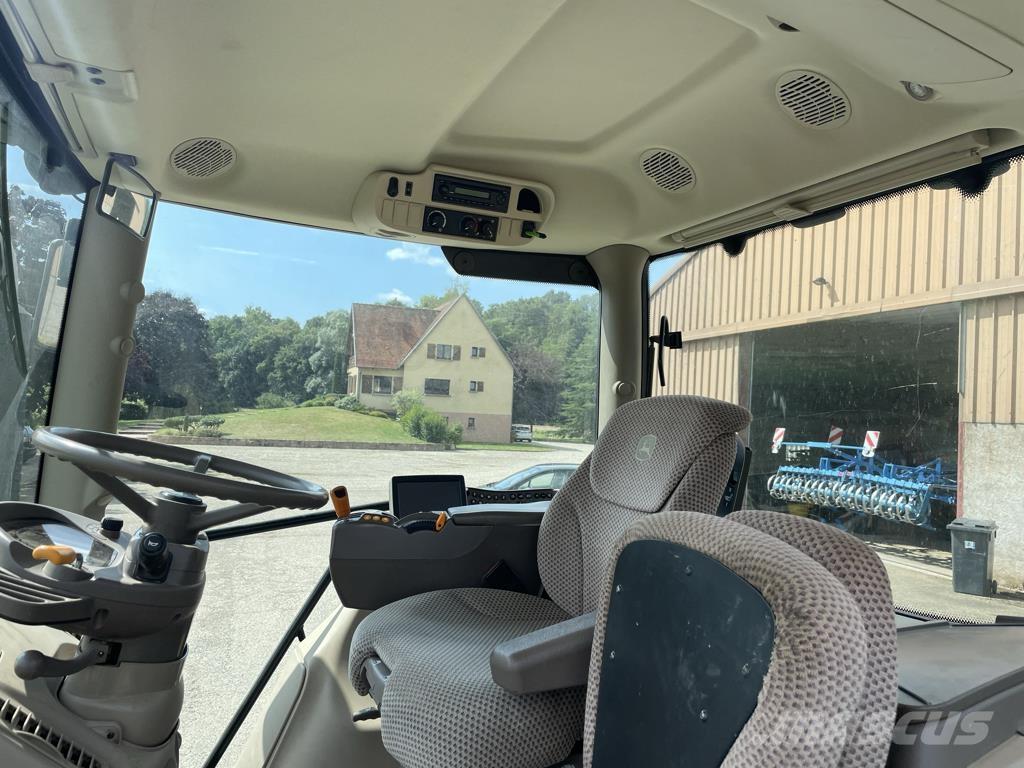 John Deere 6210R Traktoren