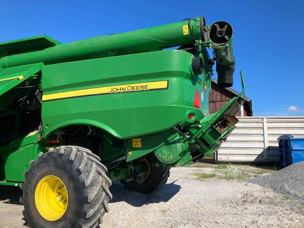 John Deere S790 Mähdrescher