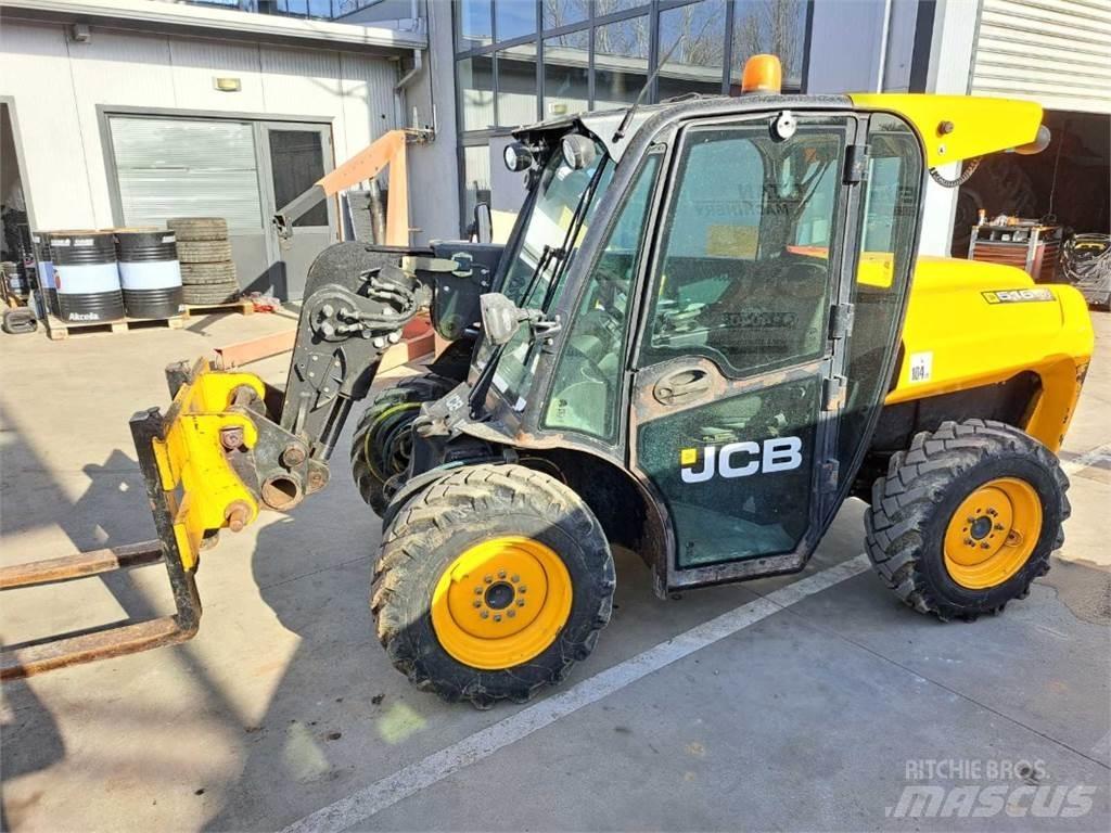 JCB 516-40 AGRI Sonstige Landmaschinen