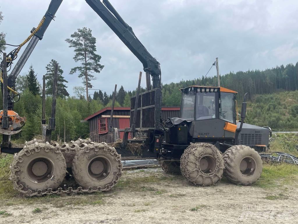 Valmet 860 Forwarder