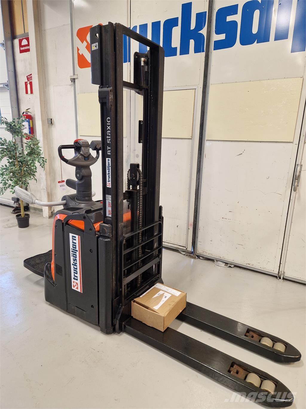 Toyota SPE120L Zelfrijdende stapelaars