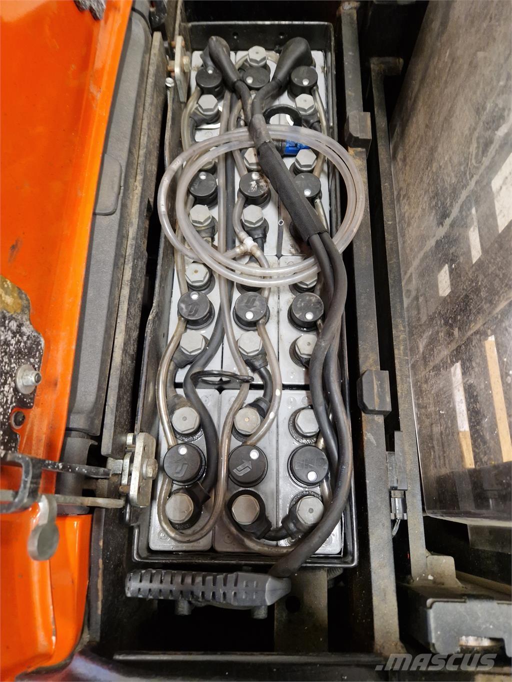 Toyota SPE120L Zelfrijdende stapelaars