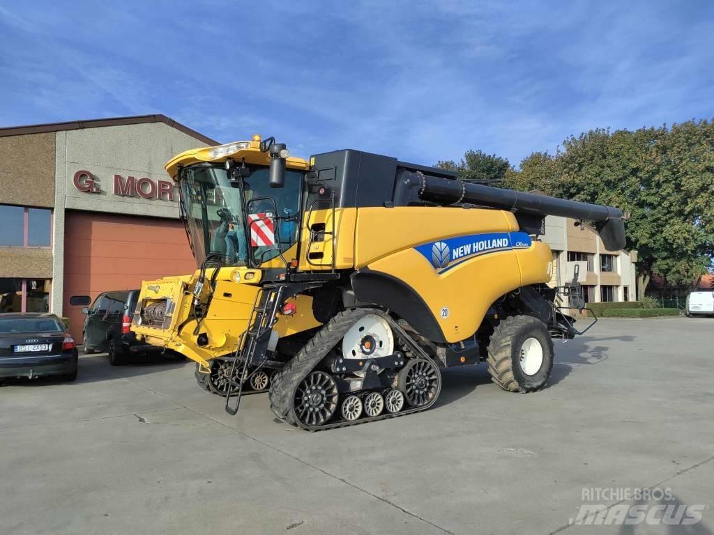 New Holland CR 9080 Mähdrescher