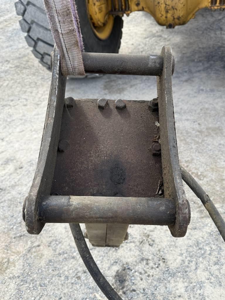 NPK E 200 ( S40 ) Hammer / Brecher