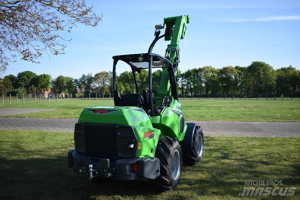 Avant 860 i TDL Minilader