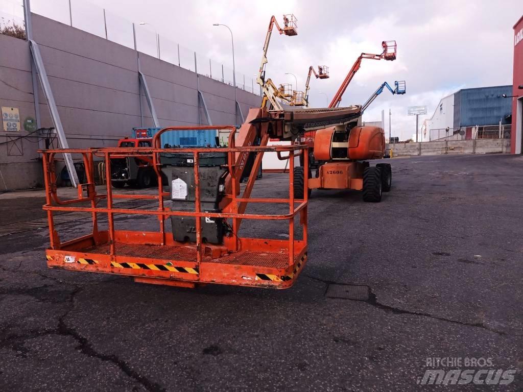 JLG 860 SJ Teleskopbühnen