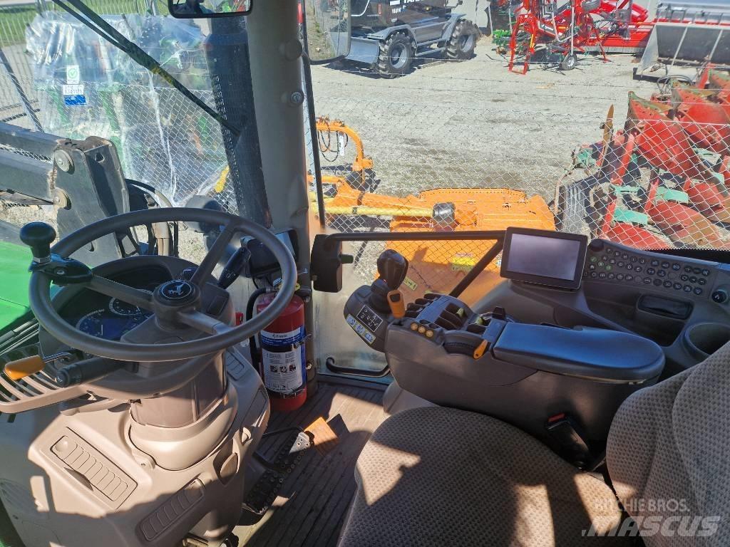 John Deere 6150 R Traktoren