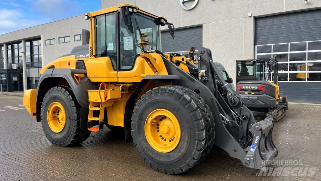 Volvo L120H Radlader