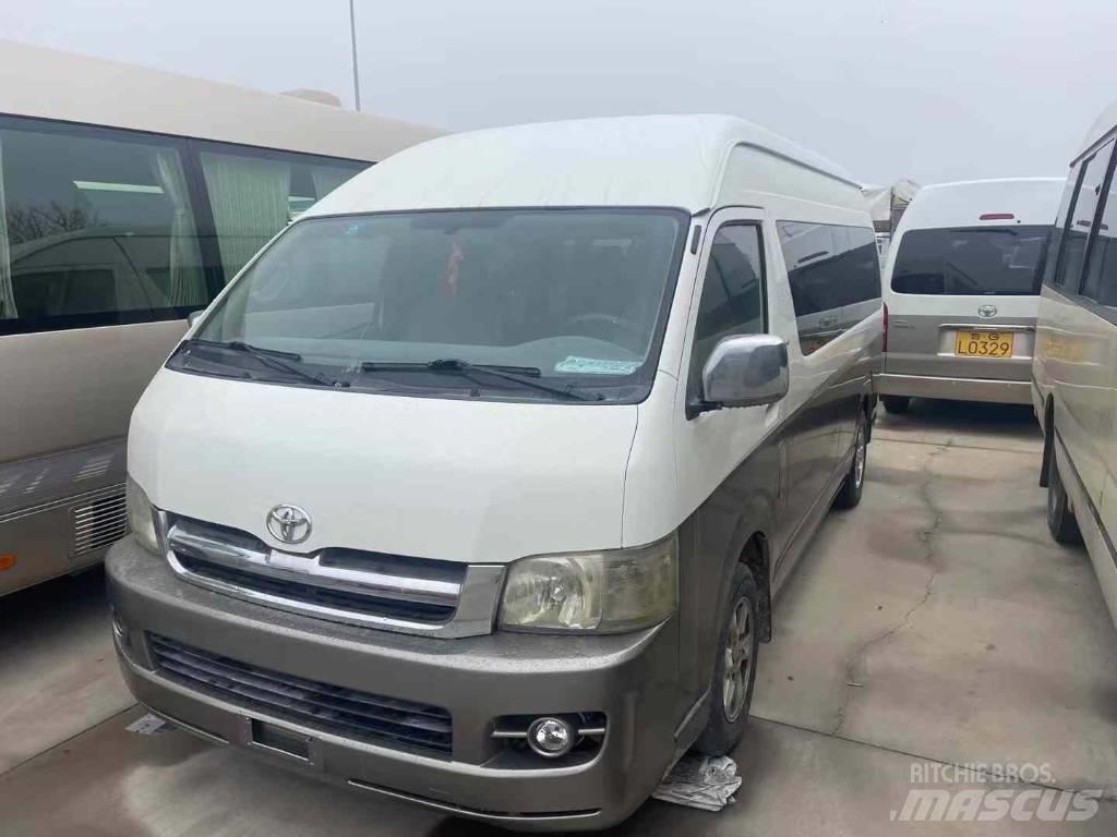 Toyota Hiace Überlandbusse
