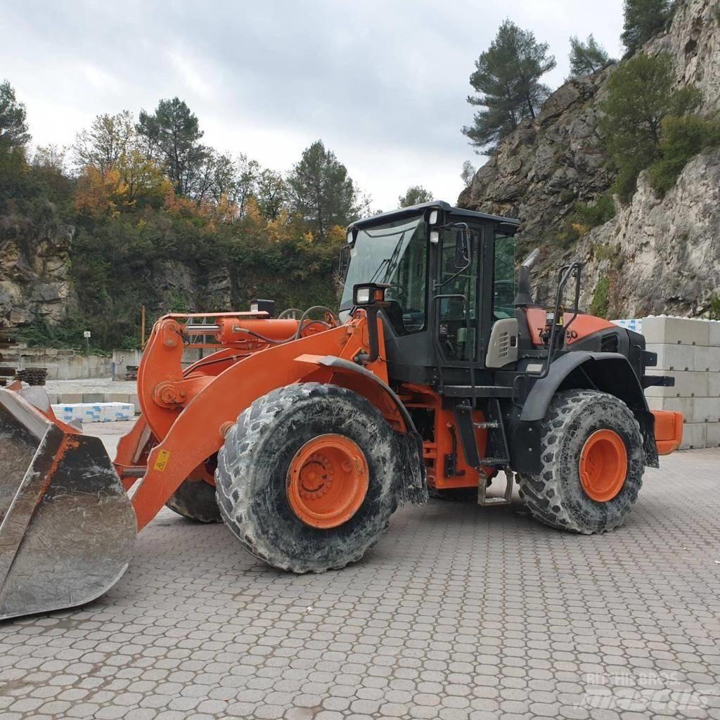 Hitachi ZW 220-5 Radlader