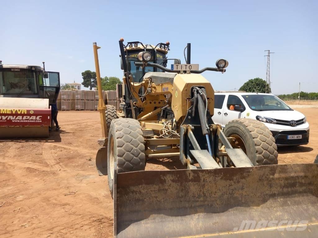 CAT 140 M Grader