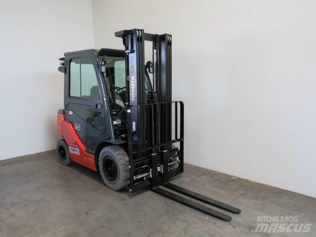 Toyota 8 FDF 20 Diesel heftrucks