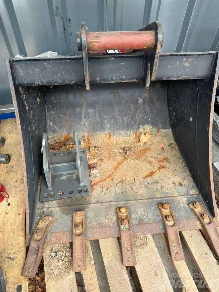 Cseri Tieflöffel 800 Sonstige Baumaschinen
