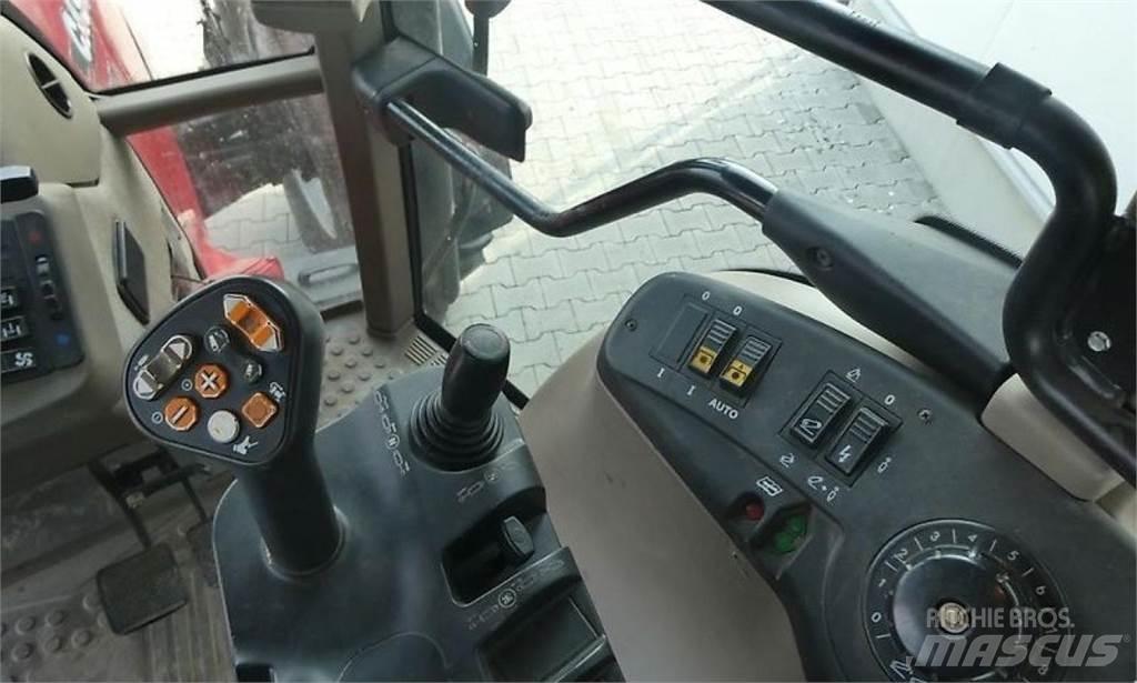 Case IH CVX 175 Traktoren