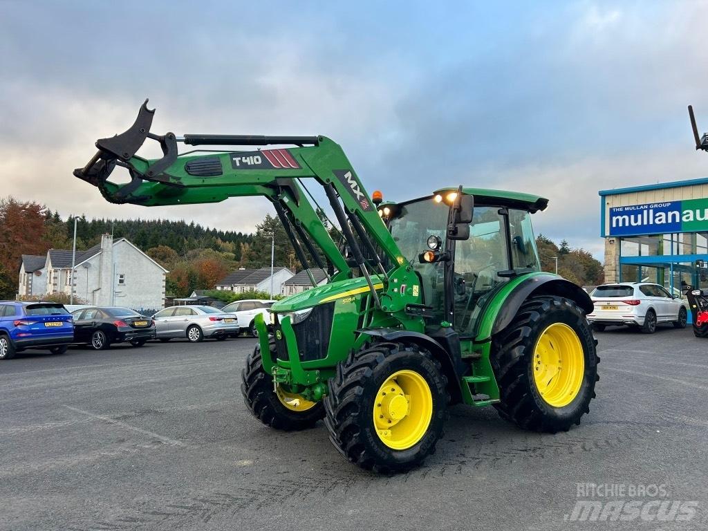 John Deere 5125 R Traktoren